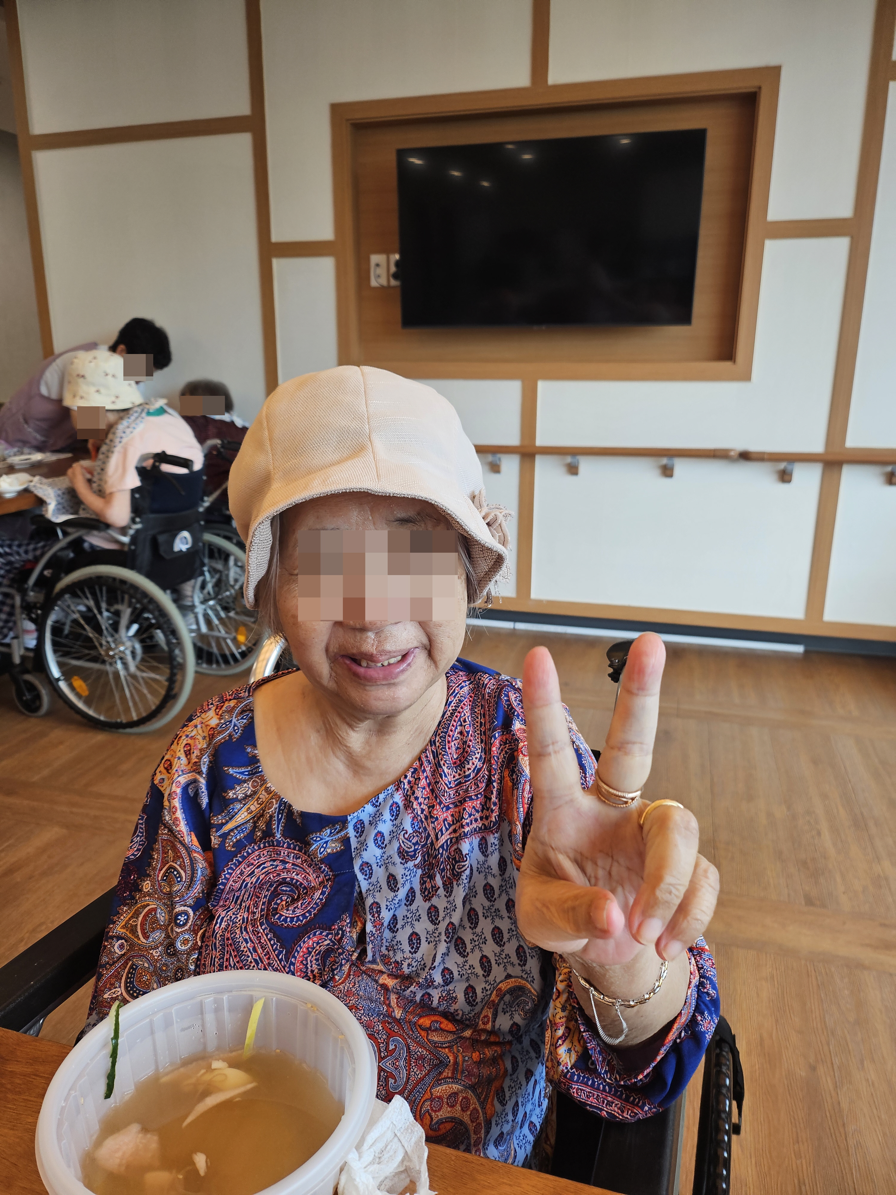 [꾸미기]KakaoTalk_20250718_145957358_07.jpg