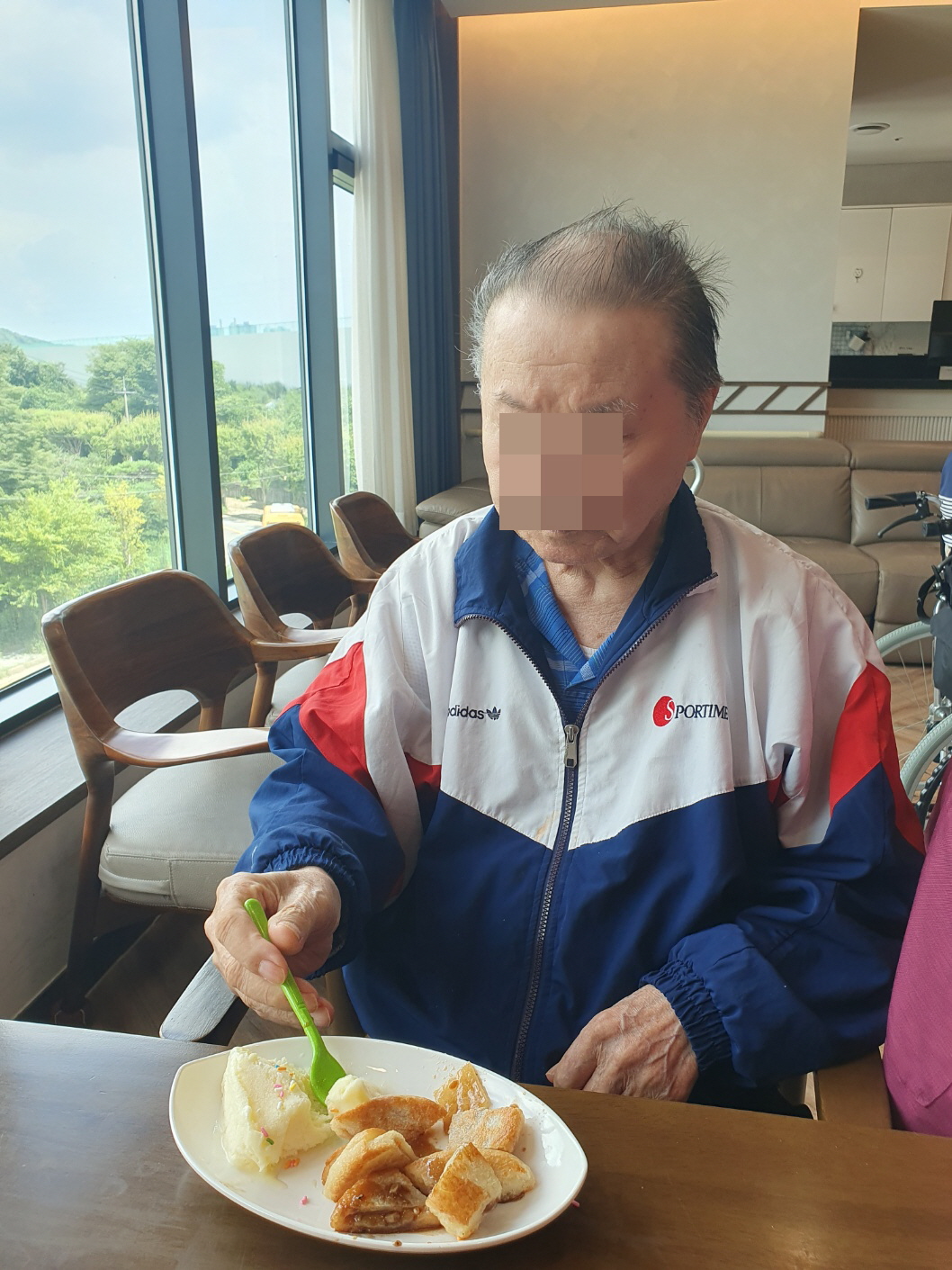 [꾸미기]KakaoTalk_20250722_144026050_05.jpg