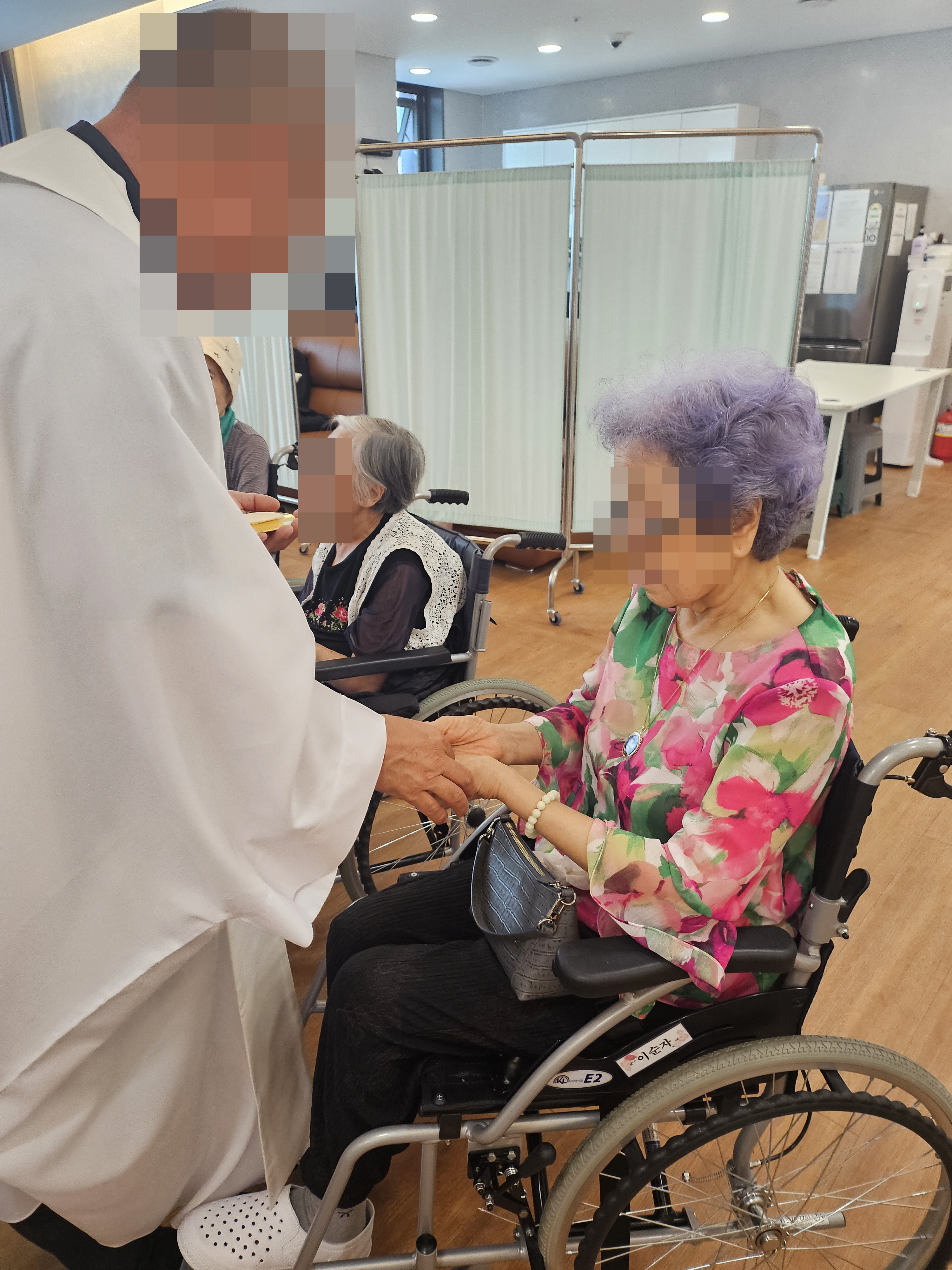 [꾸미기]KakaoTalk_20250627_122923020_04.jpg